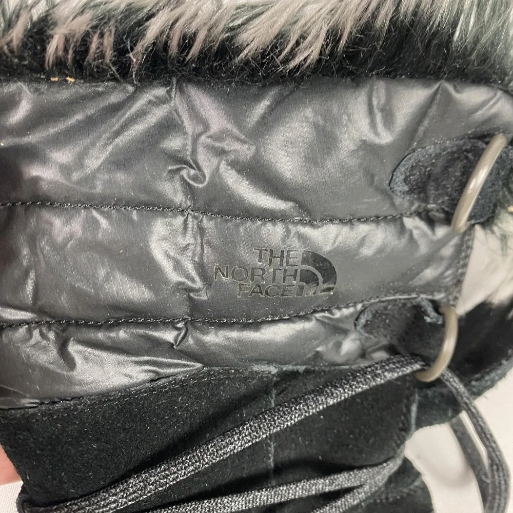 The North Face pods snowflake